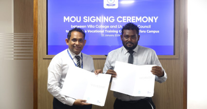 VILLA COLLEGE SIGNS MOU WITH NAIFARU COUNCIL